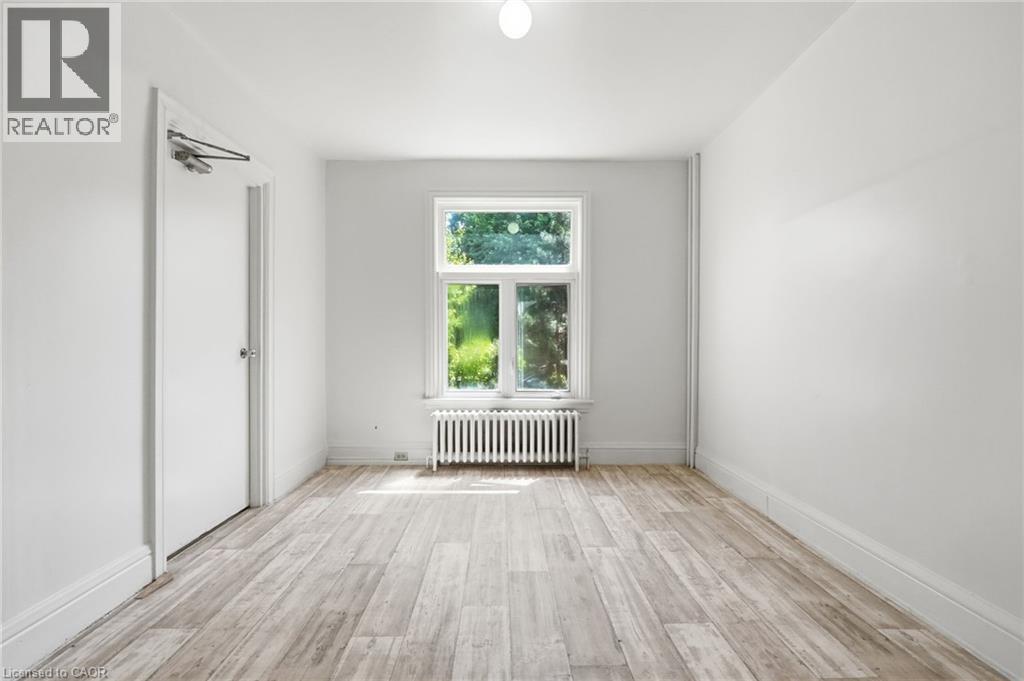 86 Sanford Avenue S Unit# 1, Hamilton, Ontario  L8M 2G8 - Photo 16 - 40847721