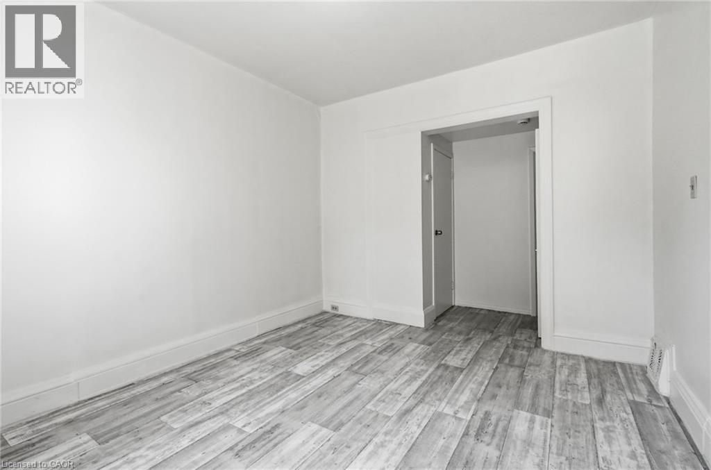 86 Sanford Avenue S Unit# 1, Hamilton, Ontario  L8M 2G8 - Photo 22 - 40847721