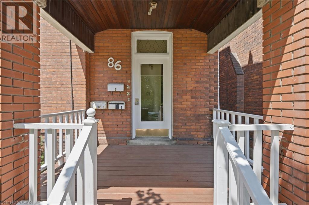 86 Sanford Avenue S Unit# 1, Hamilton, Ontario  L8M 2G8 - Photo 3 - 40847721