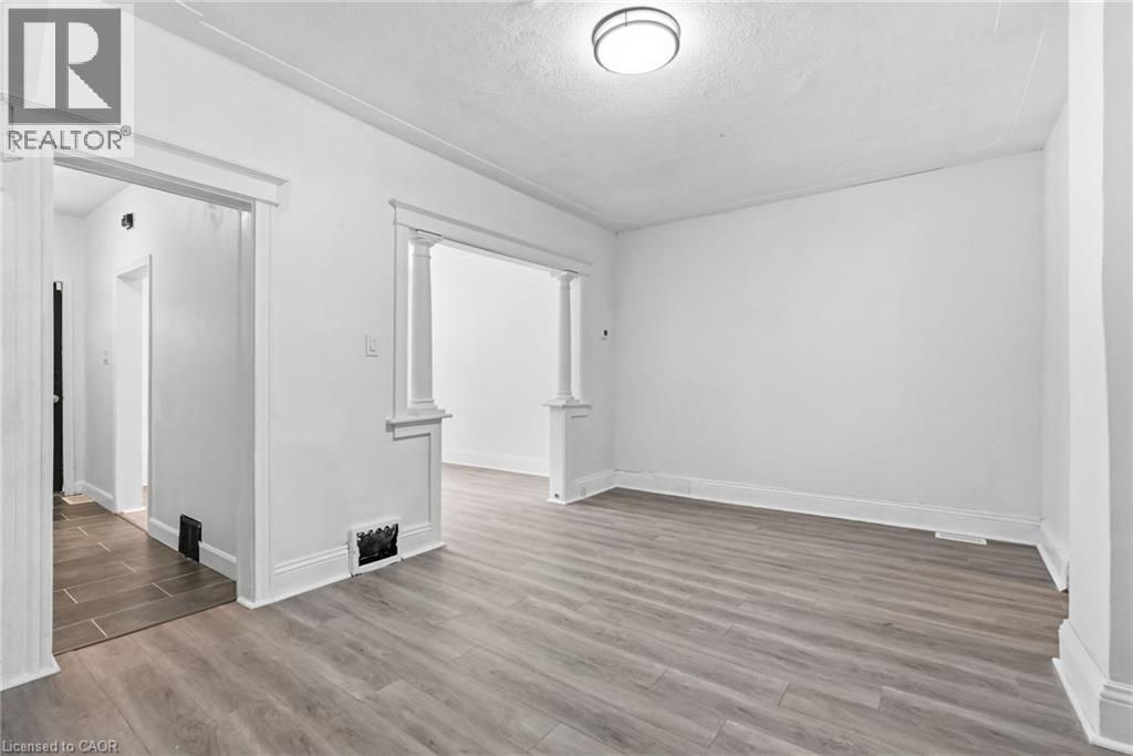 41 Barnesdale Avenue N, Hamilton, Ontario  L8L 6R7 - Photo 9 - 40854781
