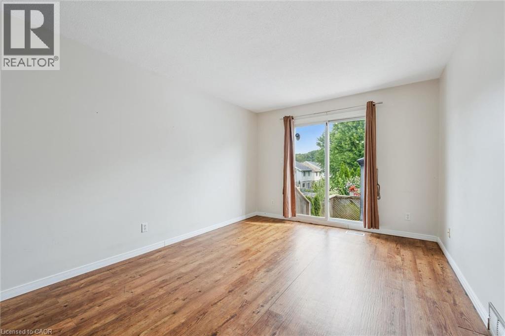 201 Veronica Drive, Kitchener, Ontario  N2R 1L5 - Photo 9 - 40854845