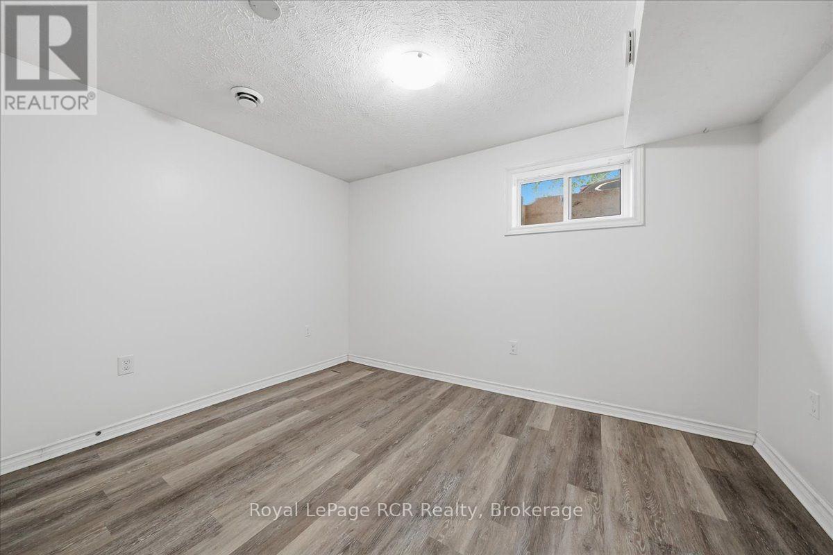 850 11th Street W, Owen Sound, Ontario  N4K 3T3 - Photo 35 - X13658490