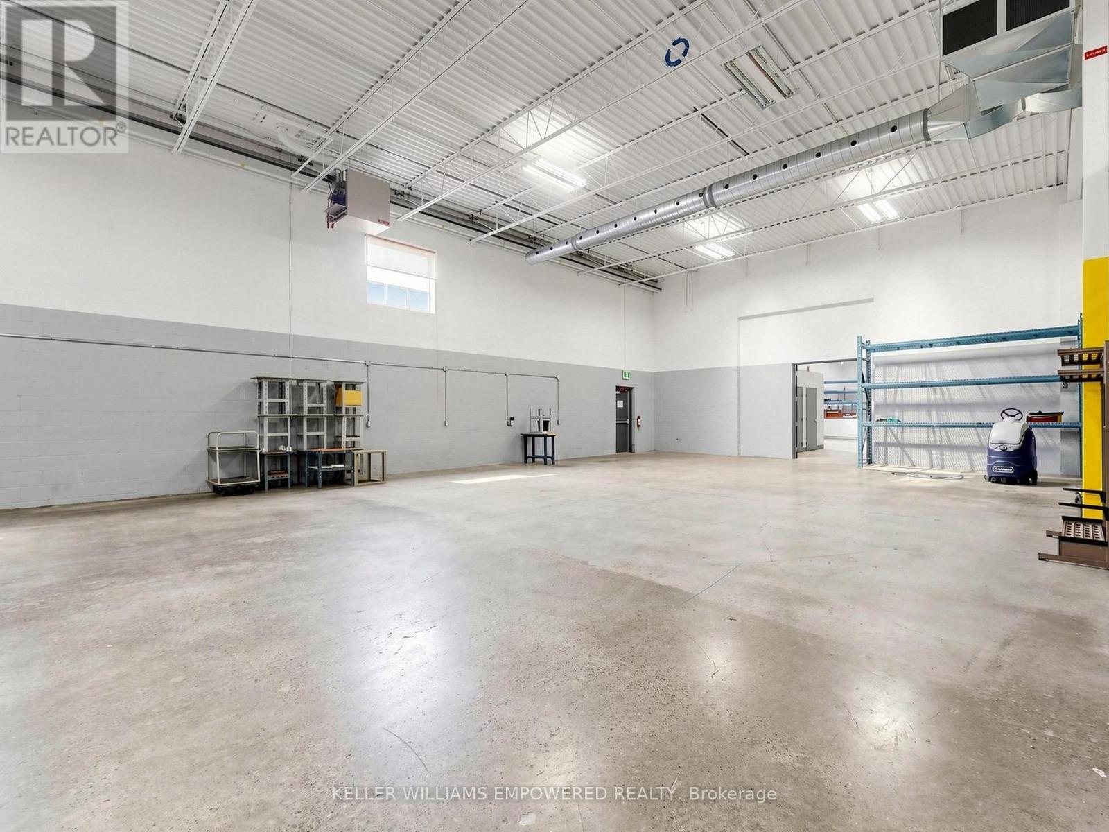 949 Kamato Road, Mississauga, Ontario  L4W 2R5 - Photo 26 - W12805542