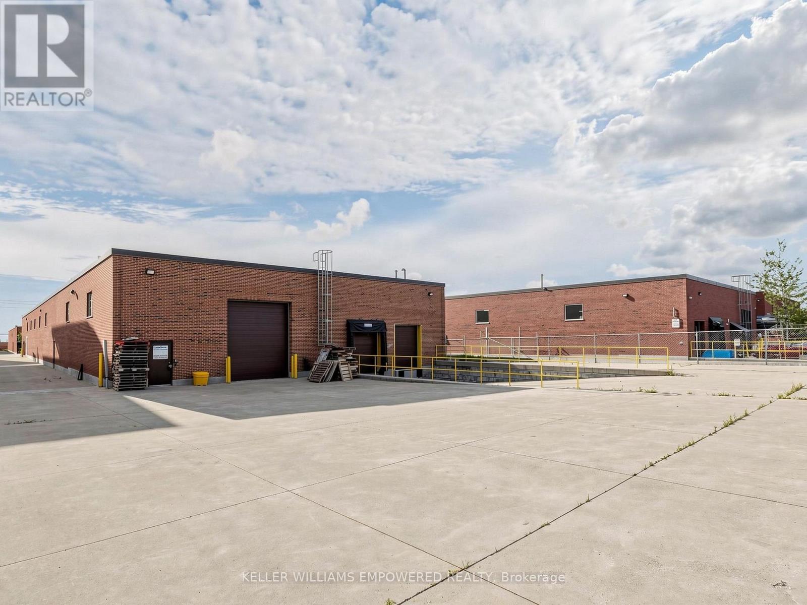 949 Kamato Road, Mississauga, Ontario  L4W 2R5 - Photo 40 - W12805542
