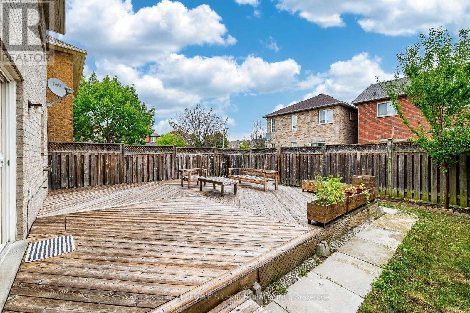 45 Trevino Crescent, Brampton, Ontario  L6P 1M1 - Photo 36 - W13657914