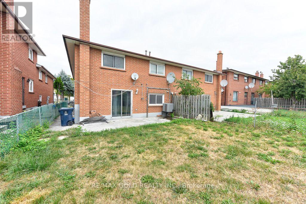 22 Kittiwake Avenue, Toronto, Ontario  M9V 4P6 - Photo 41 - W13661222