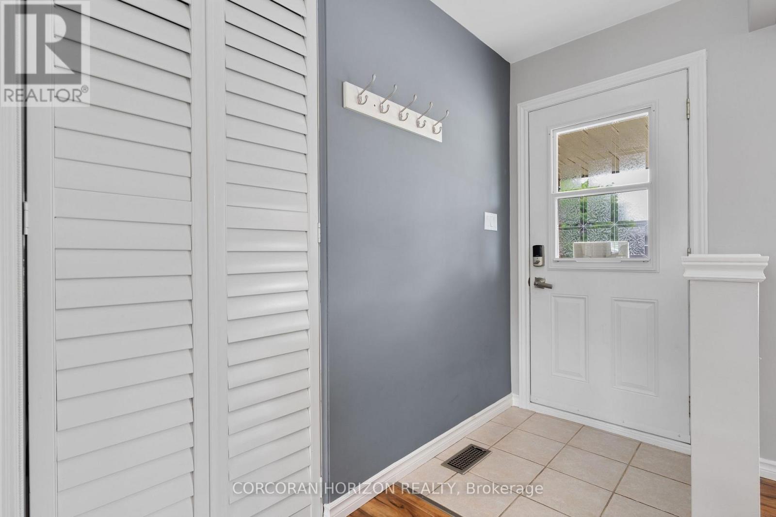 744 Birchwood Avenue, Cambridge, Ontario  N3H 2V5 - Photo 5 - X13613936