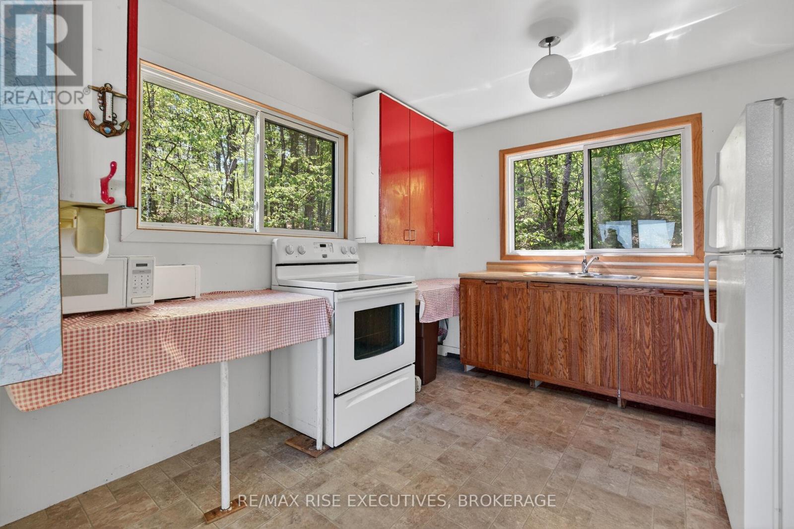 956 Roddick Lane, Leeds And The Thousand Islands, Ontario  K0E 1N0 - Photo 17 - X13204362