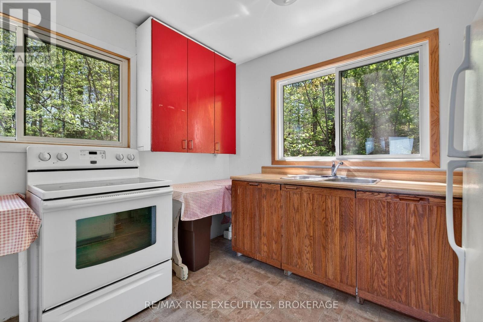 956 Roddick Lane, Leeds And The Thousand Islands, Ontario  K0E 1N0 - Photo 15 - X13204362