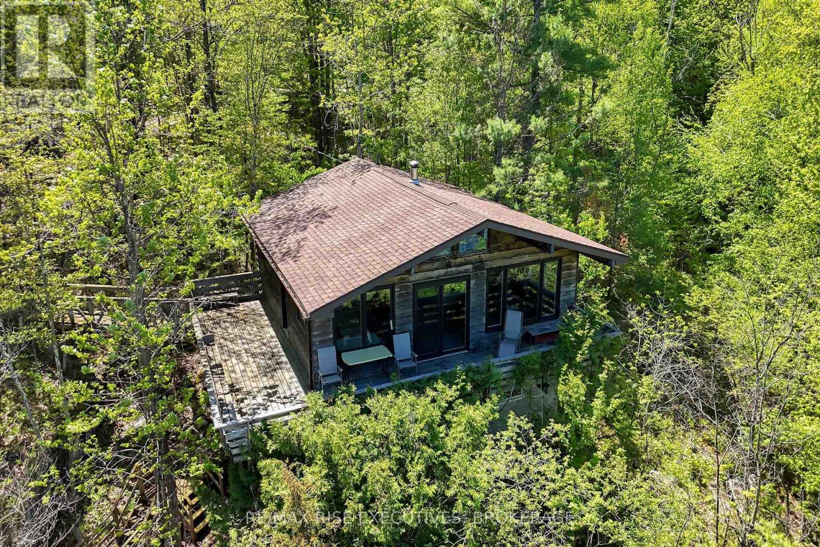 956 Roddick Lane, Leeds And The Thousand Islands, Ontario  K0E 1N0 - Photo 3 - X13204362