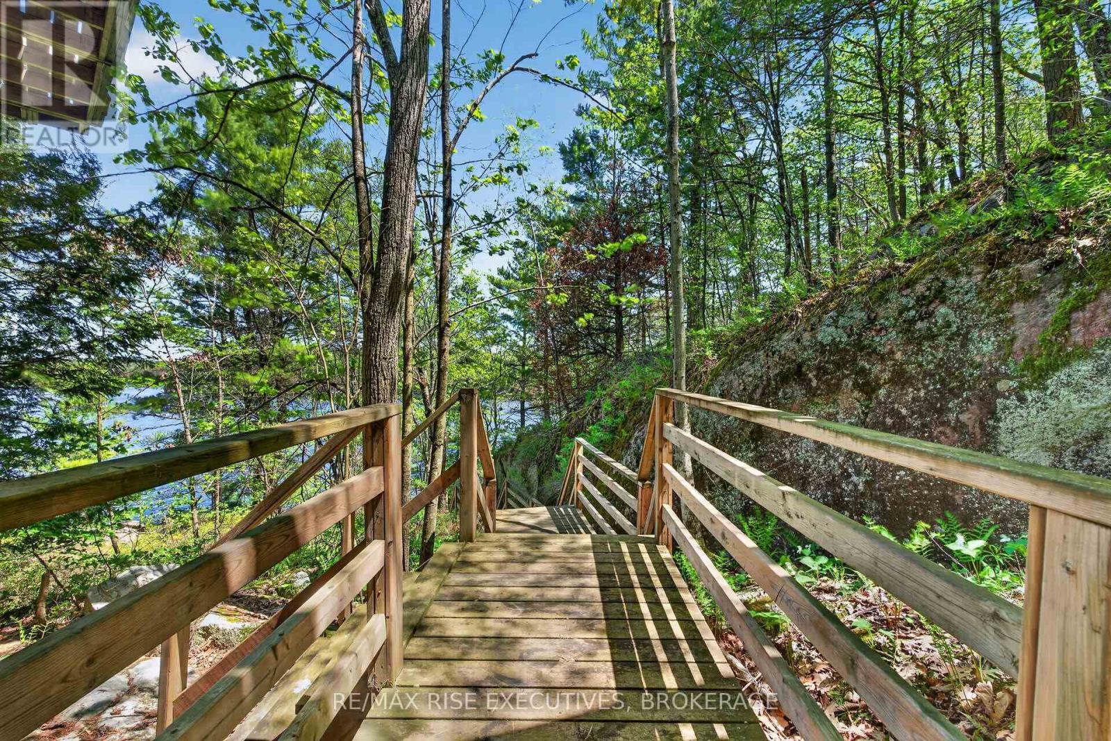 956 Roddick Lane, Leeds And The Thousand Islands, Ontario  K0E 1N0 - Photo 30 - X13204362