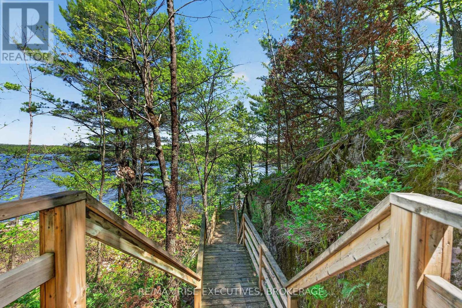956 Roddick Lane, Leeds And The Thousand Islands, Ontario  K0E 1N0 - Photo 31 - X13204362
