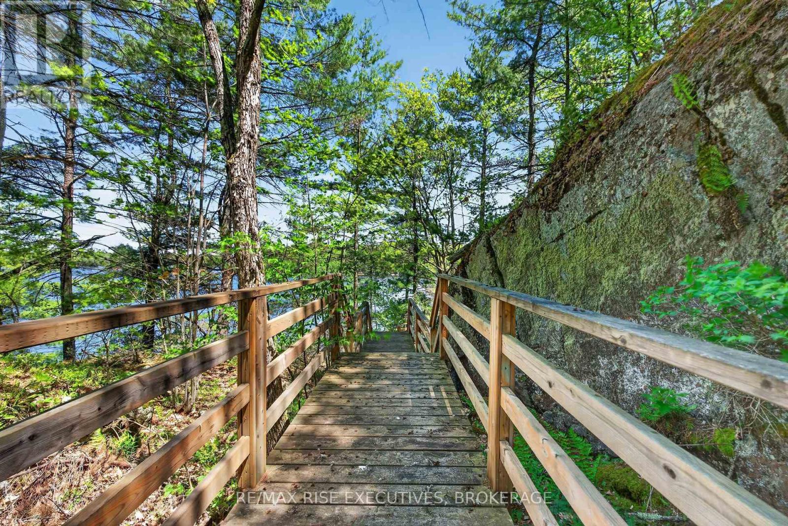 956 Roddick Lane, Leeds And The Thousand Islands, Ontario  K0E 1N0 - Photo 40 - X13204362