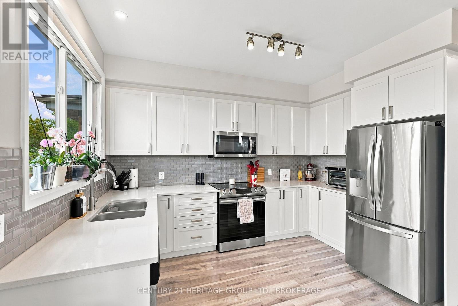 141 Superior Drive, Loyalist, Ontario K7N 0E5 - Photo 33 - X13661468
