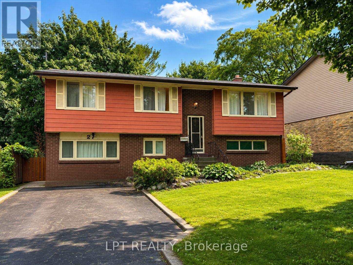 27 PAPERBIRCH CRESCENT, London North, Ontario