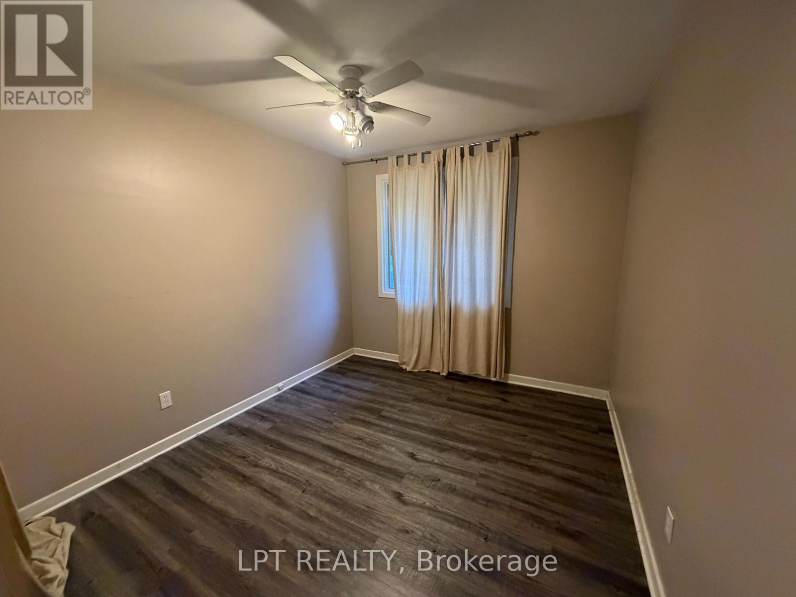 27 Paperbirch Crescent, London North, Ontario  N6G 1L8 - Photo 4 - X13661526