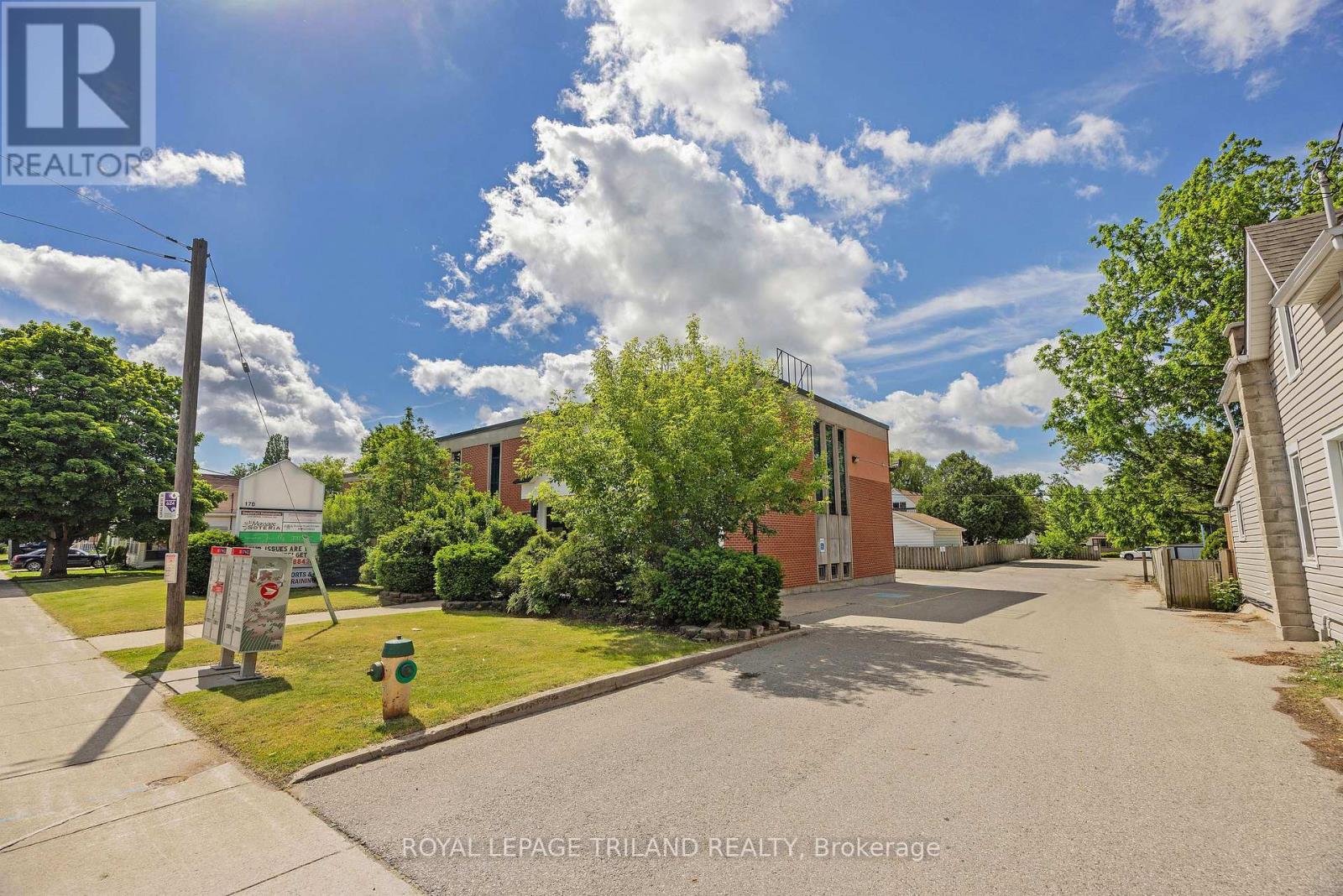 Lower Level - 170 Wellington Street, St. Thomas, Ontario  N5R 2S1 - Photo 3 - X13661562