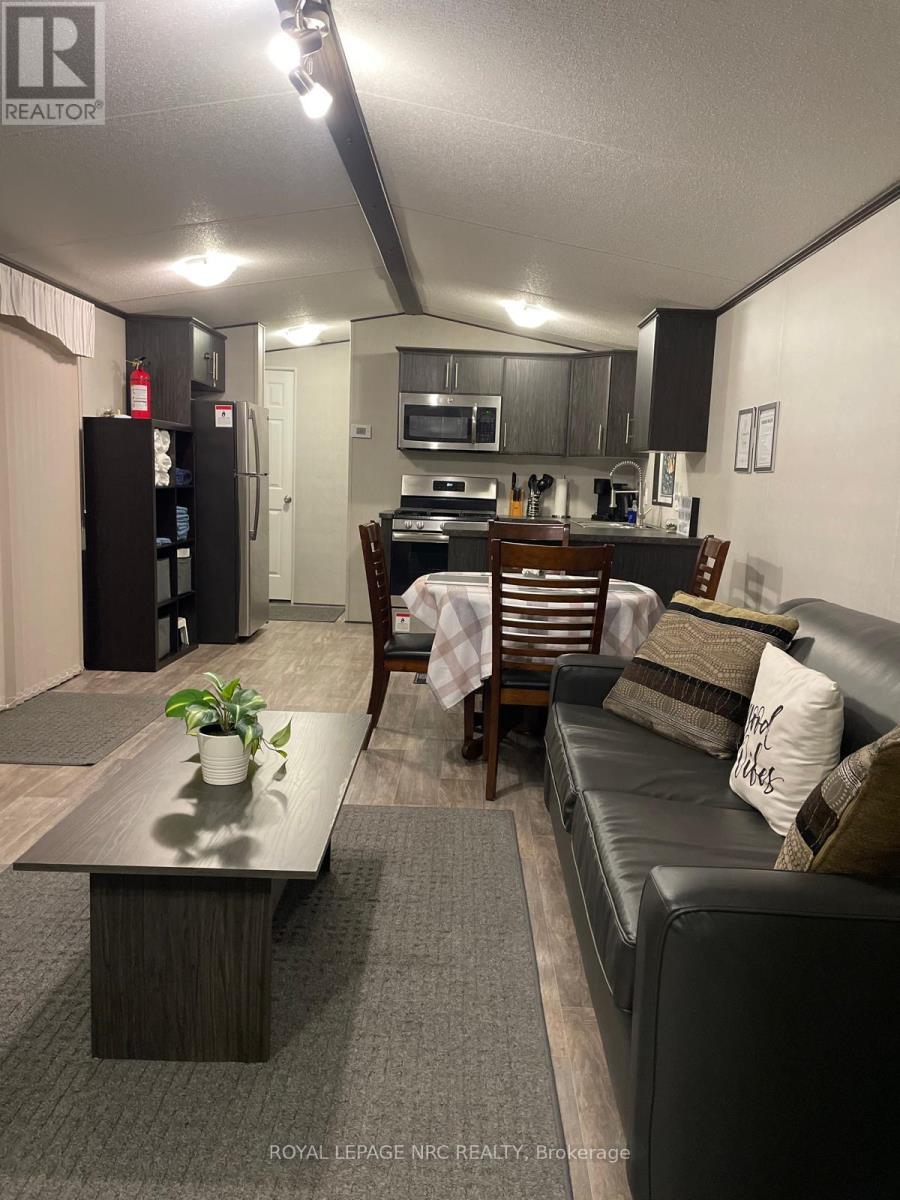 502 - 1501 Line 8 Road, Niagara-On-The-Lake, Ontario  L0S 1J0 - Photo 3 - X13653332
