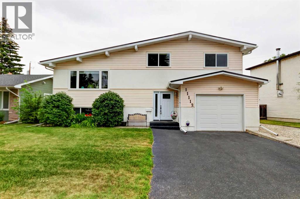 11112 Southdale Road SW, Calgary, Alberta