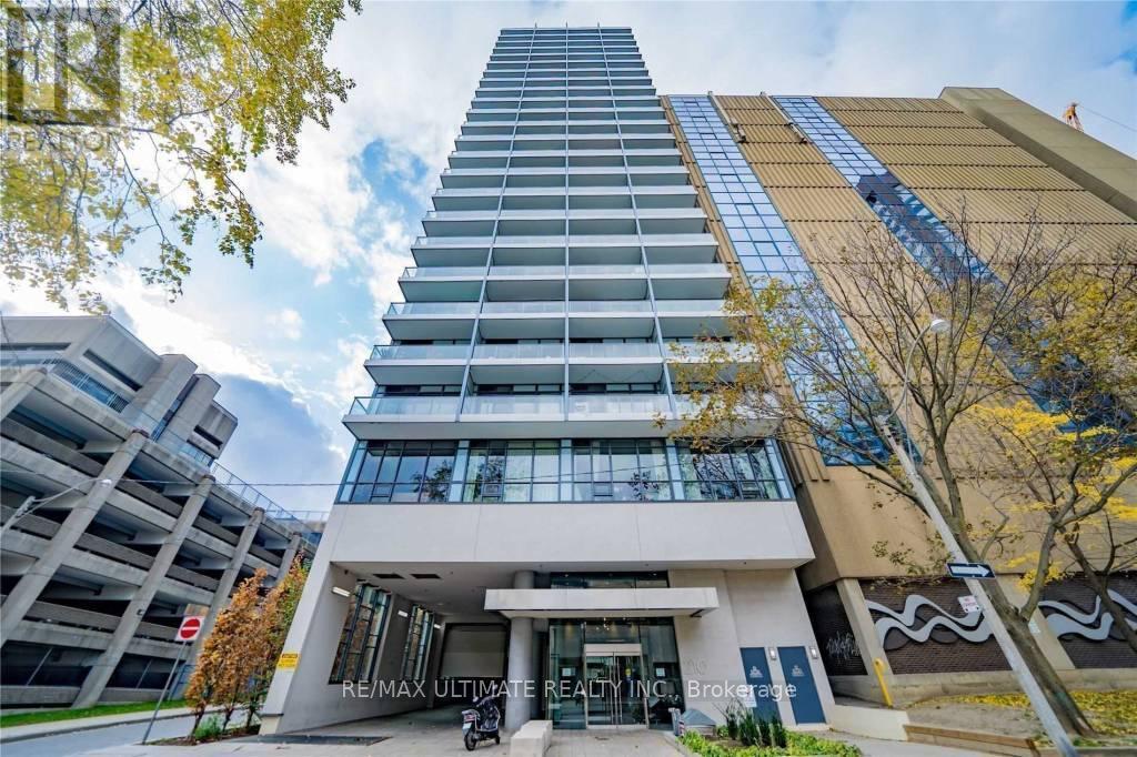 2002 - 210 Simcoe Street, Toronto, Ontario M5T 0A9 - Photo 2 - C13520956