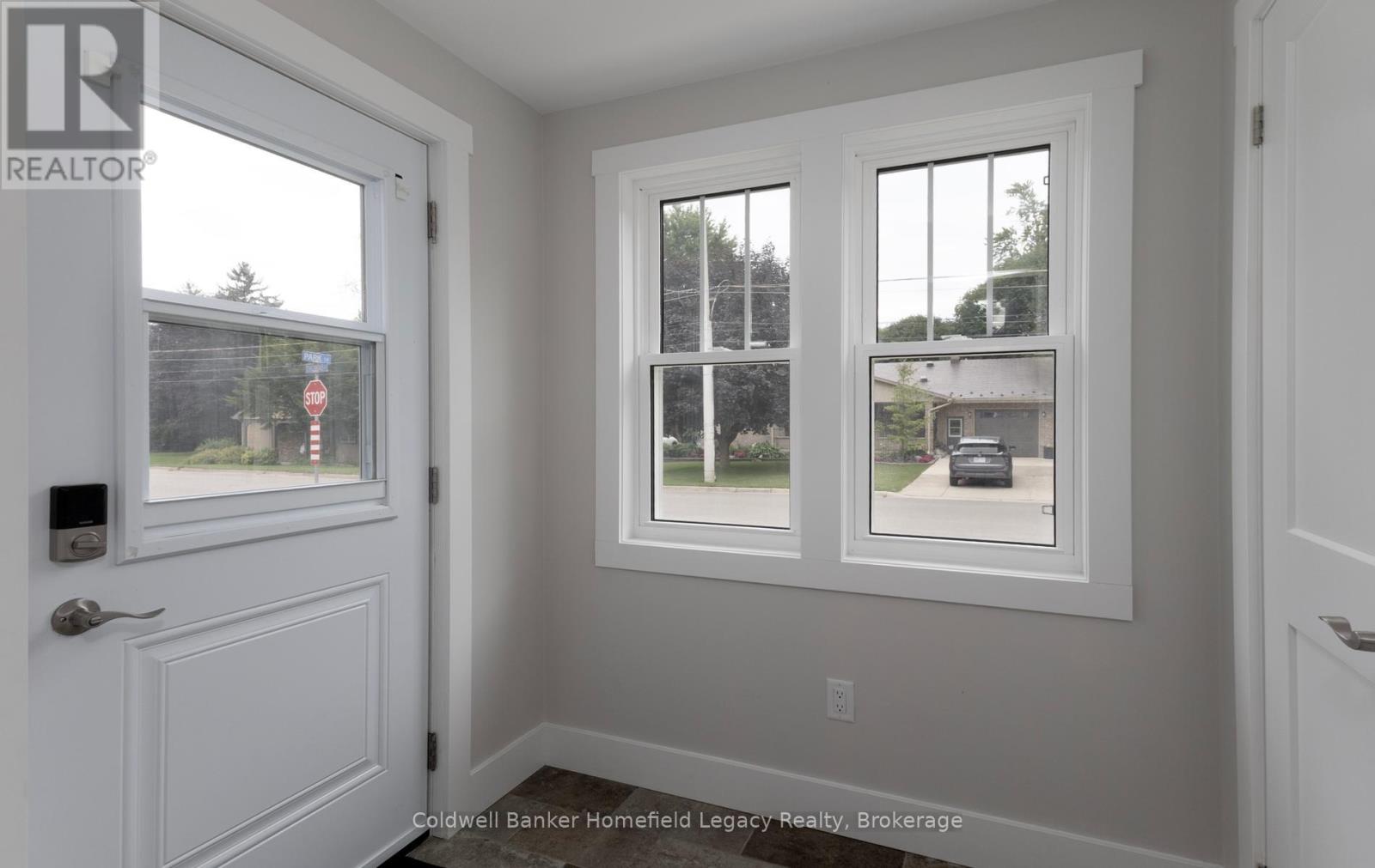 178 Thomas Street, St. Marys, Ontario  N4X 0B6 - Photo 5 - X13661486