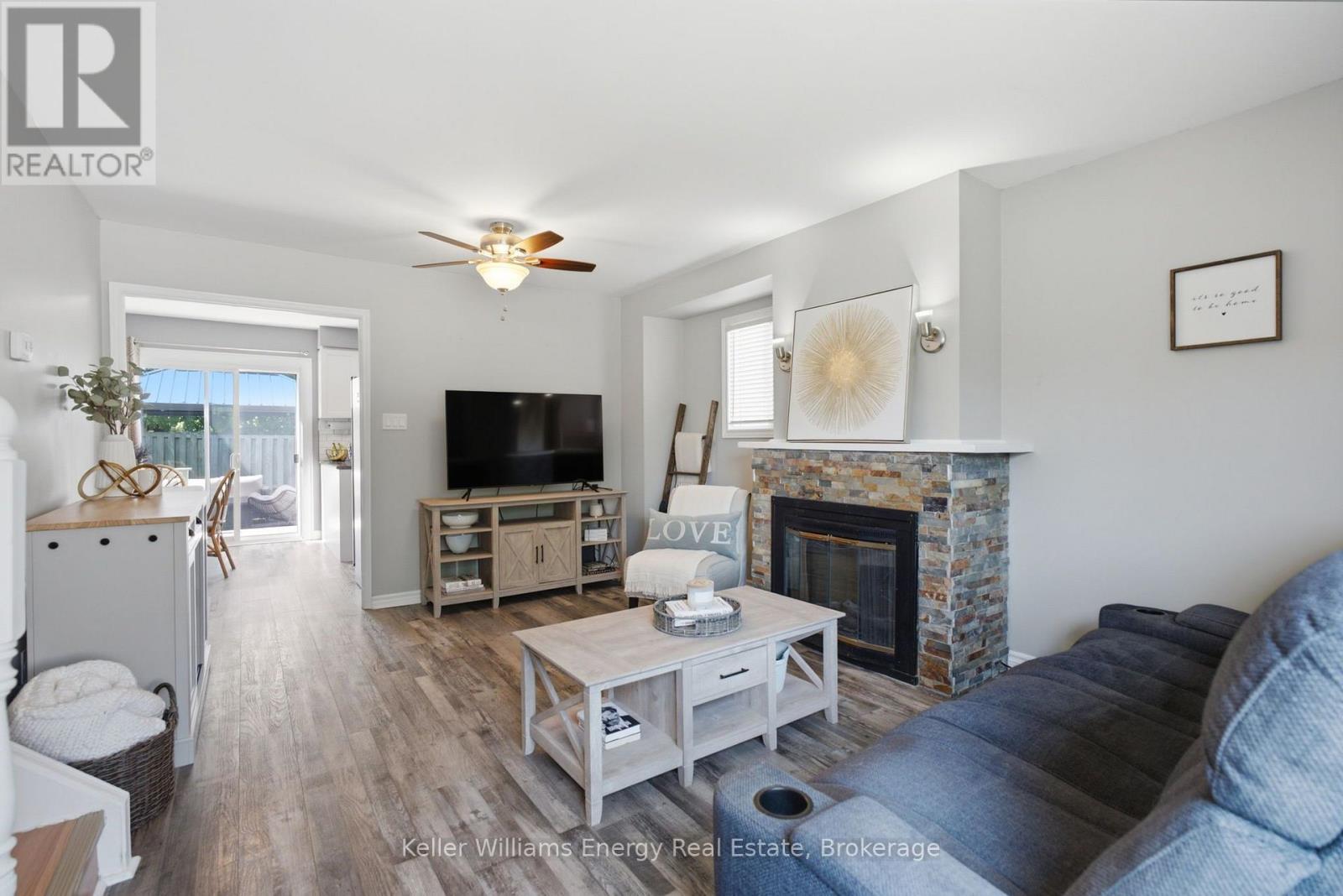 1454 Valley Drive, Oshawa, Ontario  L1J 7Z3 - Photo 7 - E13661538