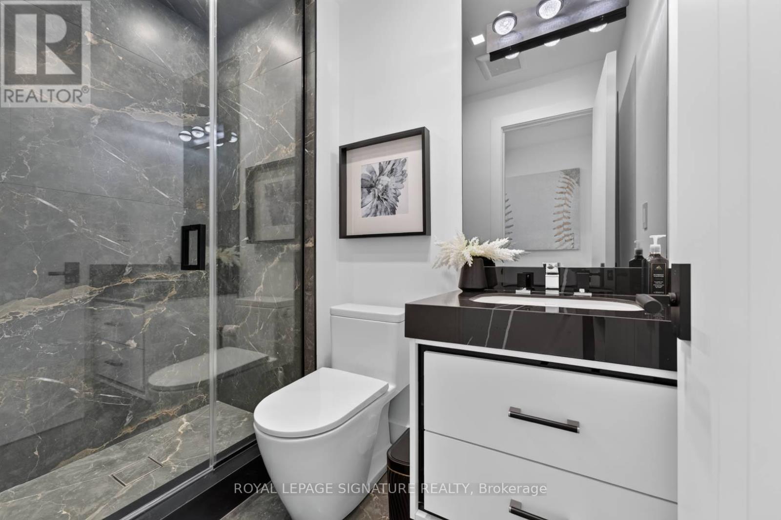 156 Snowdon Avenue, Toronto, Ontario M4N 2B2 - Photo 25 - C13661434