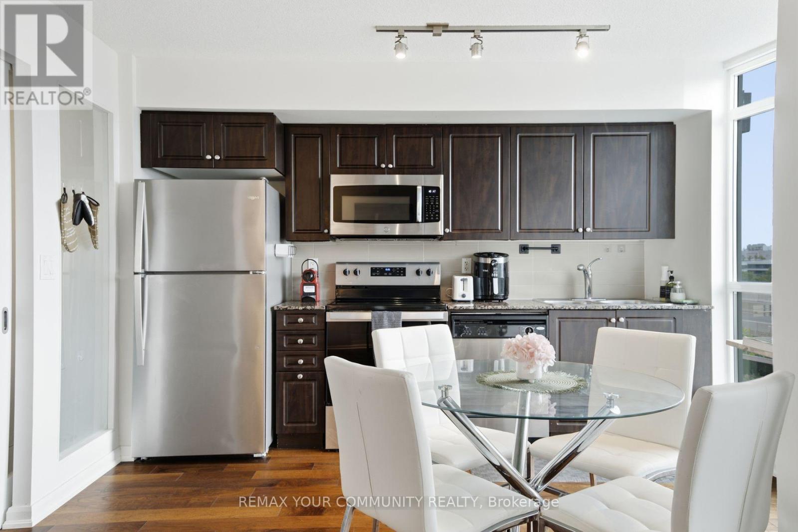 962 - 209 Fort York Boulevard, Toronto, Ontario M5V 4A1 - Photo 12 - C13661544