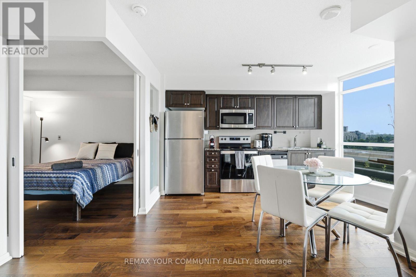 962 - 209 Fort York Boulevard, Toronto, Ontario M5V 4A1 - Photo 9 - C13661544