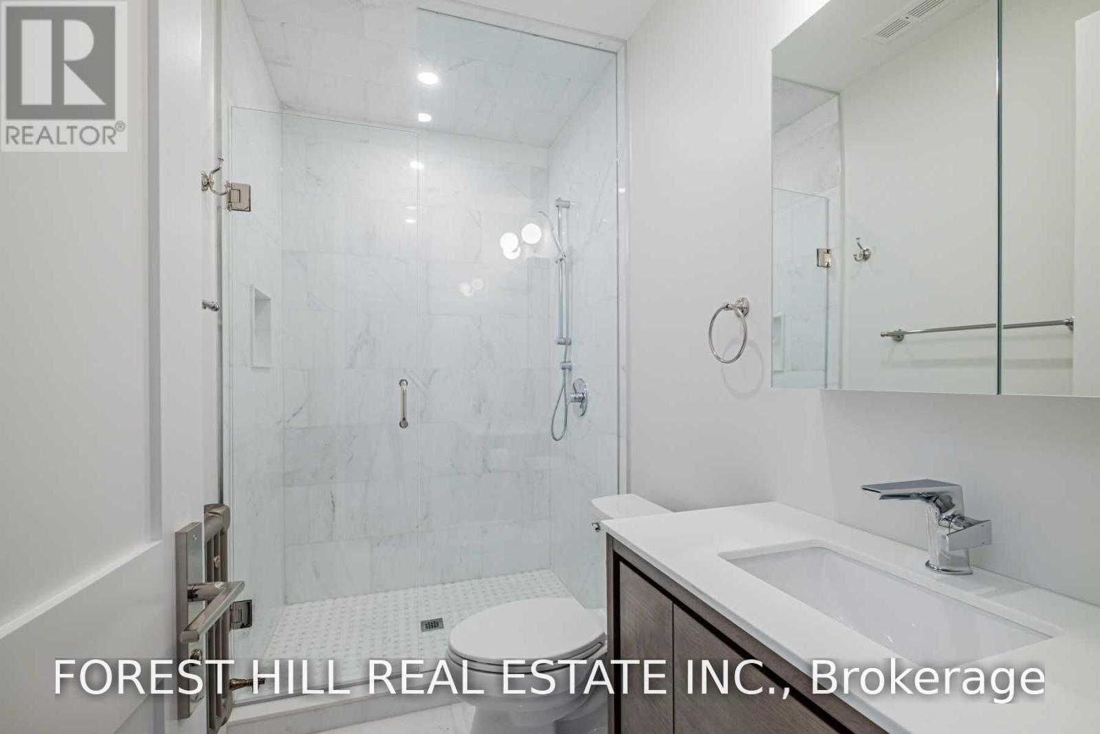 2nd/3rd Flr - 36 Howland Avenue, Toronto, Ontario  M5R 3B3 - Photo 15 - C13661548