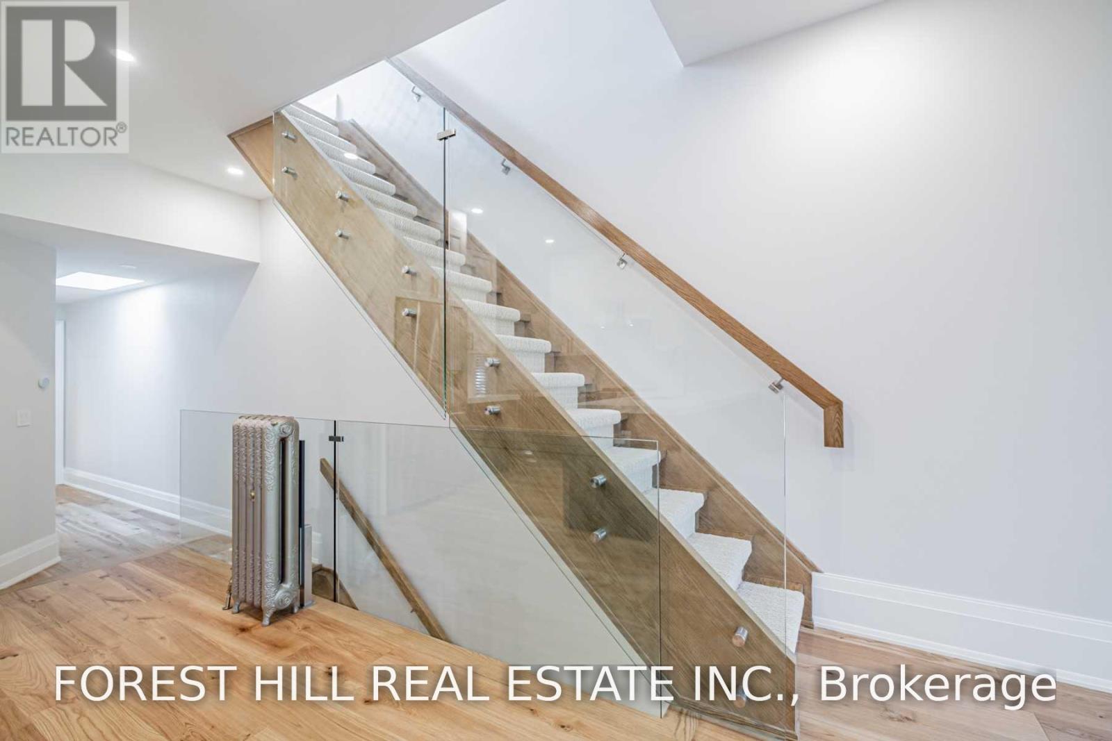 2nd/3rd Flr - 36 Howland Avenue, Toronto, Ontario  M5R 3B3 - Photo 4 - C13661548
