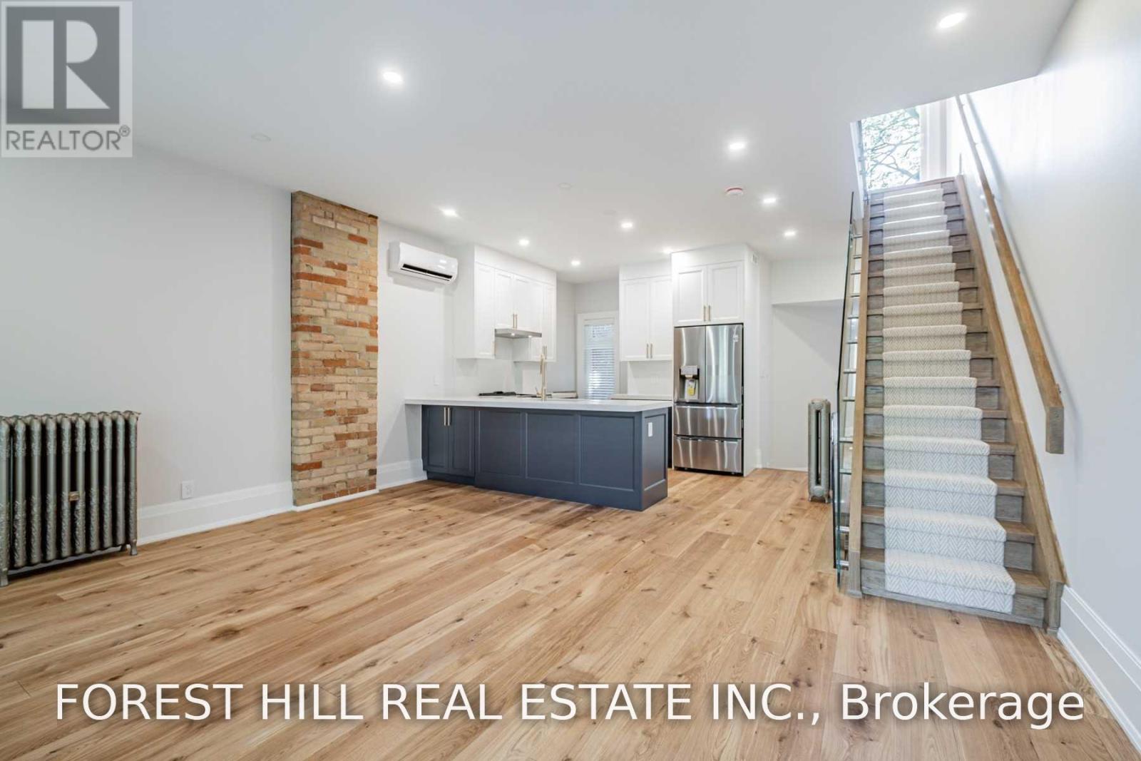 2nd/3rd Flr - 36 Howland Avenue, Toronto, Ontario  M5R 3B3 - Photo 5 - C13661548