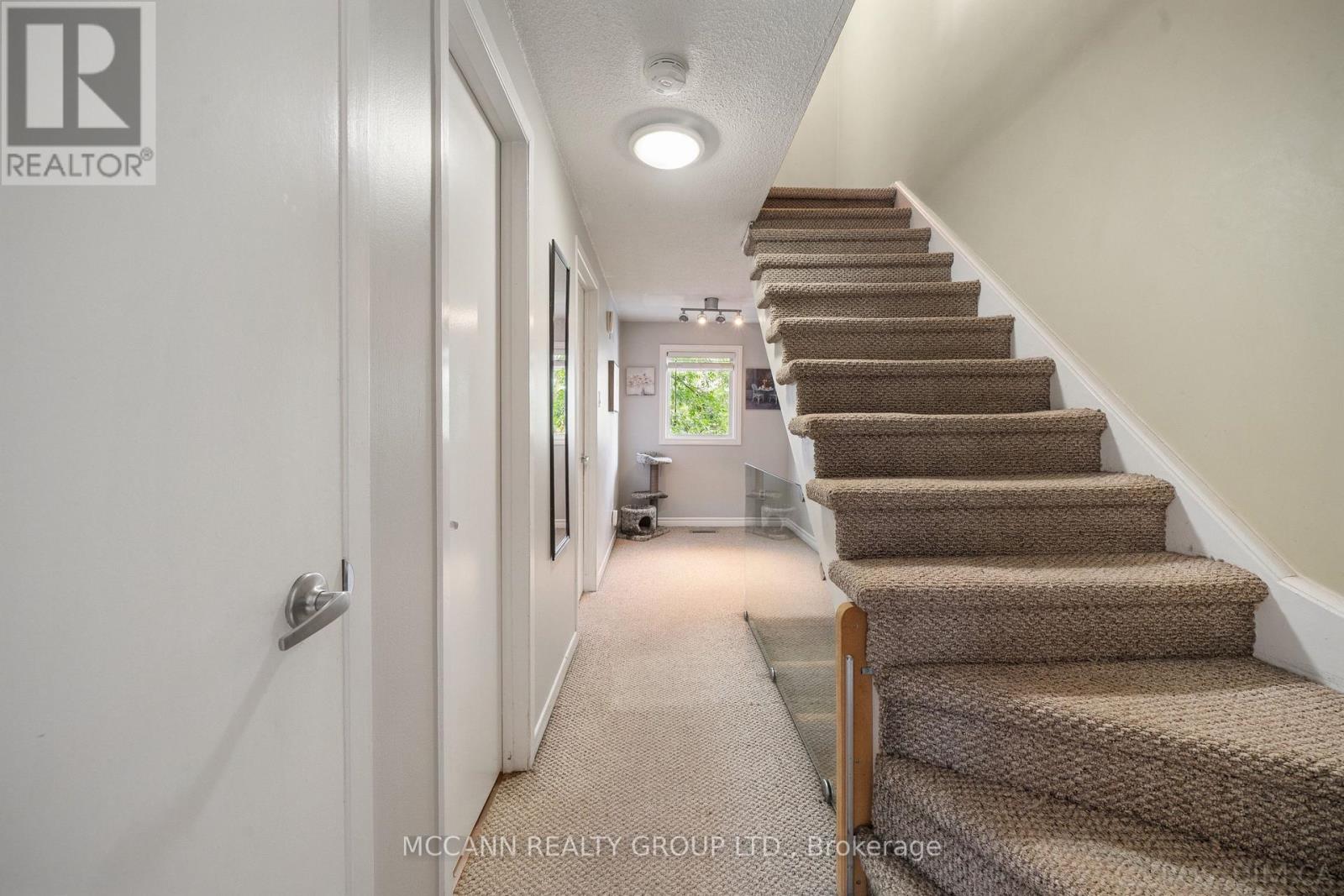17 Sydenham Street, Toronto, Ontario  M5A 4H4 - Photo 17 - C13661552