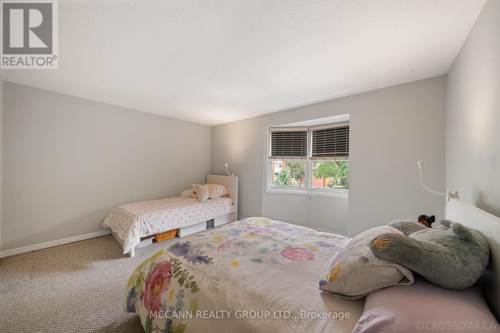17 Sydenham Street, Toronto, Ontario  M5A 4H4 - Photo 19 - C13661552