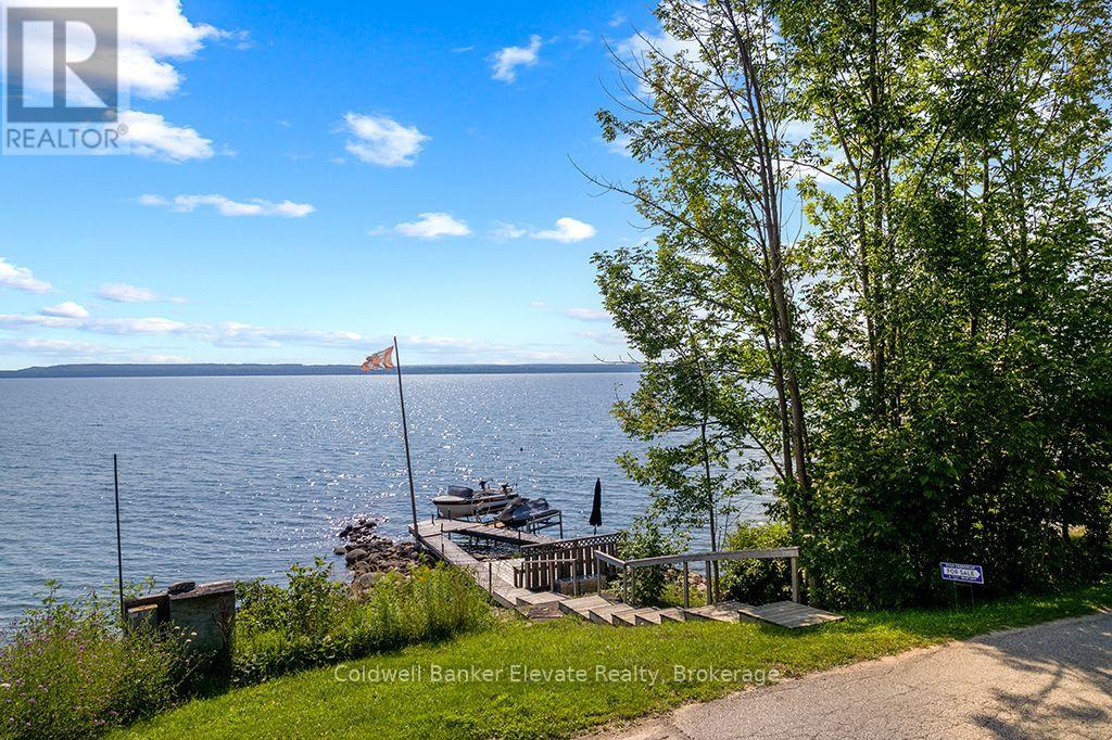 150 Macintosh Drive, Georgian Bluffs, Ontario  N0H 1S0 - Photo 44 - X13660984