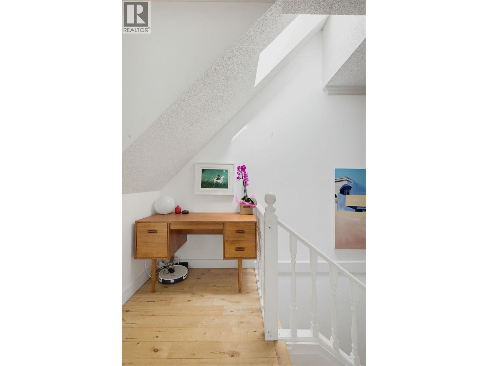 2554 E 7th Avenue, Vancouver, British Columbia  V5M 1T4 - Photo 13 - R3154542