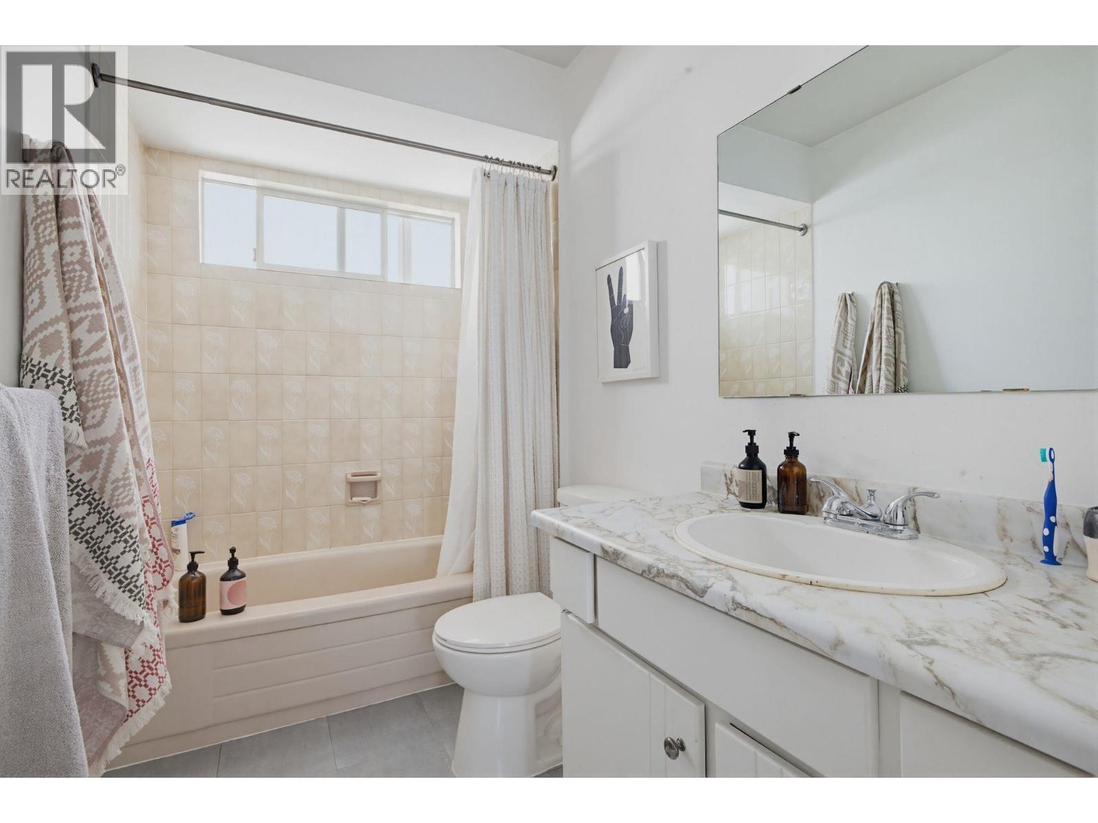 2554 E 7th Avenue, Vancouver, British Columbia  V5M 1T4 - Photo 16 - R3154542