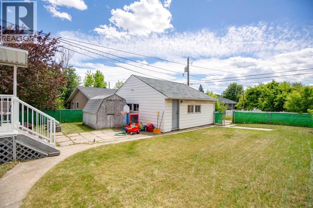 833 20 Avenue NW, Calgary, Alberta  T2M 1E4 - Photo 23 - A2320272