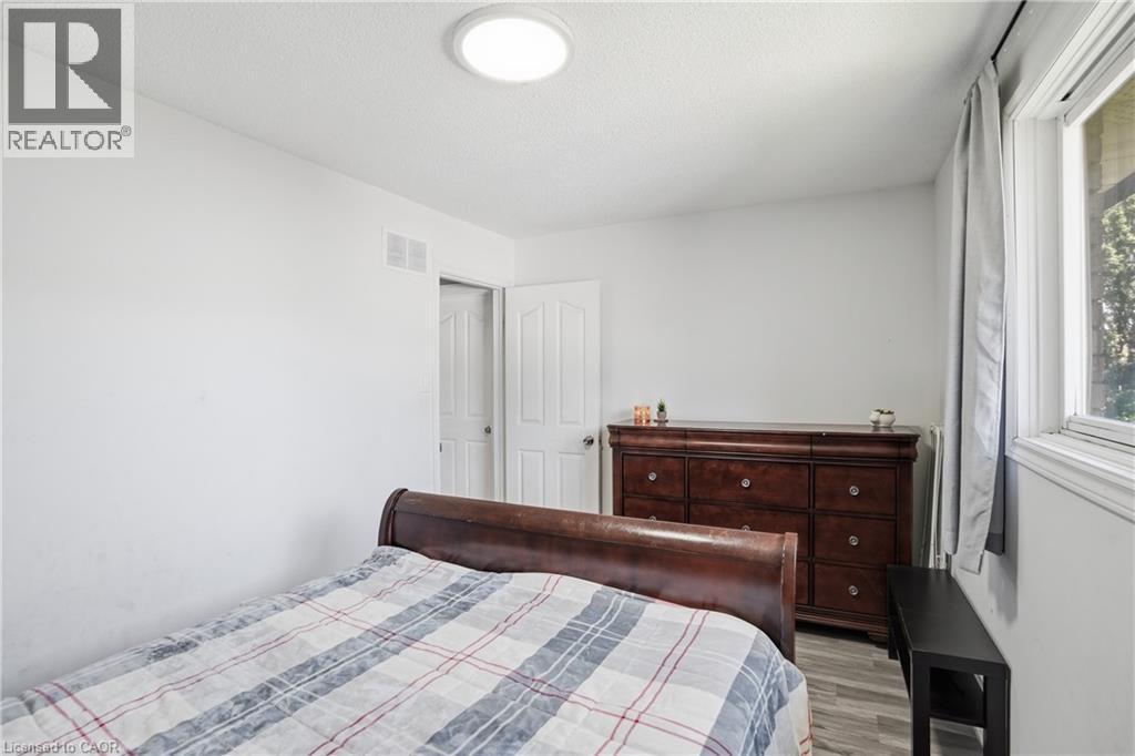 391 East 24th Street, Hamilton, Ontario  L8V 4X3 - Photo 31 - 40834657