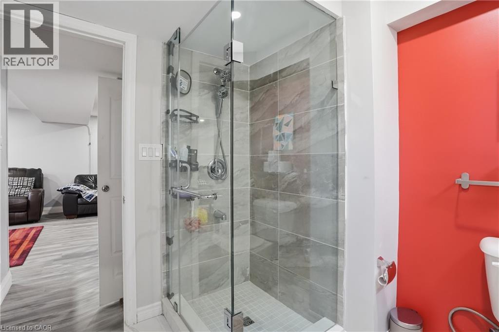 391 East 24th Street, Hamilton, Ontario  L8V 4X3 - Photo 28 - 40834657