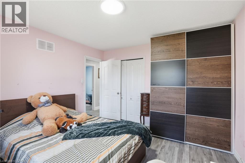 391 East 24th Street, Hamilton, Ontario  L8V 4X3 - Photo 20 - 40834657