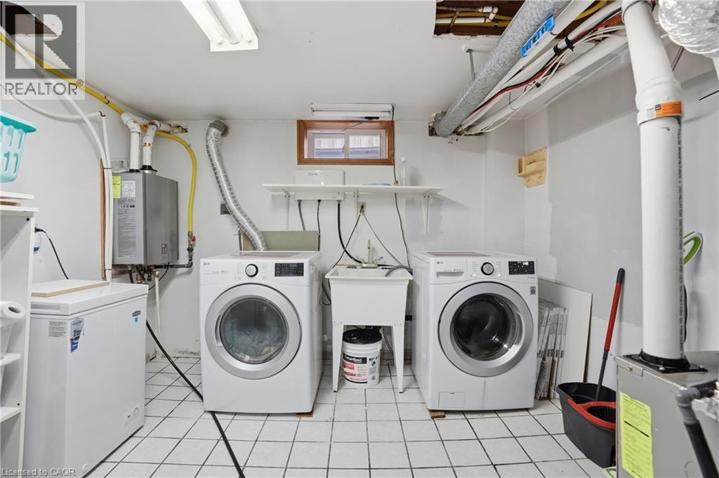 391 East 24th Street, Hamilton, Ontario  L8V 4X3 - Photo 37 - 40834657