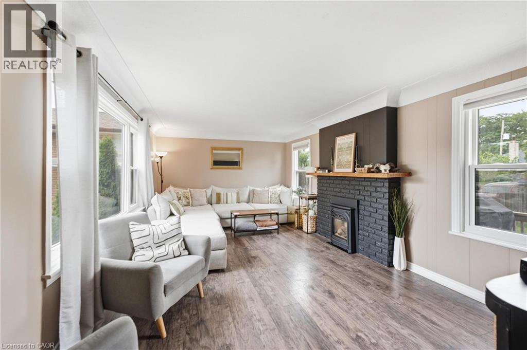 481 Upper Gage Avenue, Hamilton, Ontario  L8V 4J2 - Photo 4 - 40854455