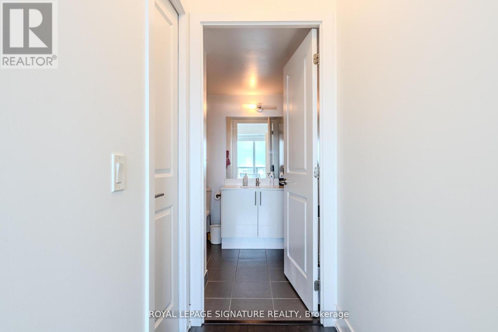 Ph206 - 1215 Bayly Street, Pickering, Ontario L1W 0B4 - Photo 10 - E13661426