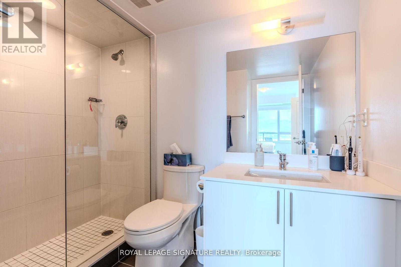 Ph206 - 1215 Bayly Street, Pickering, Ontario L1W 0B4 - Photo 12 - E13661426