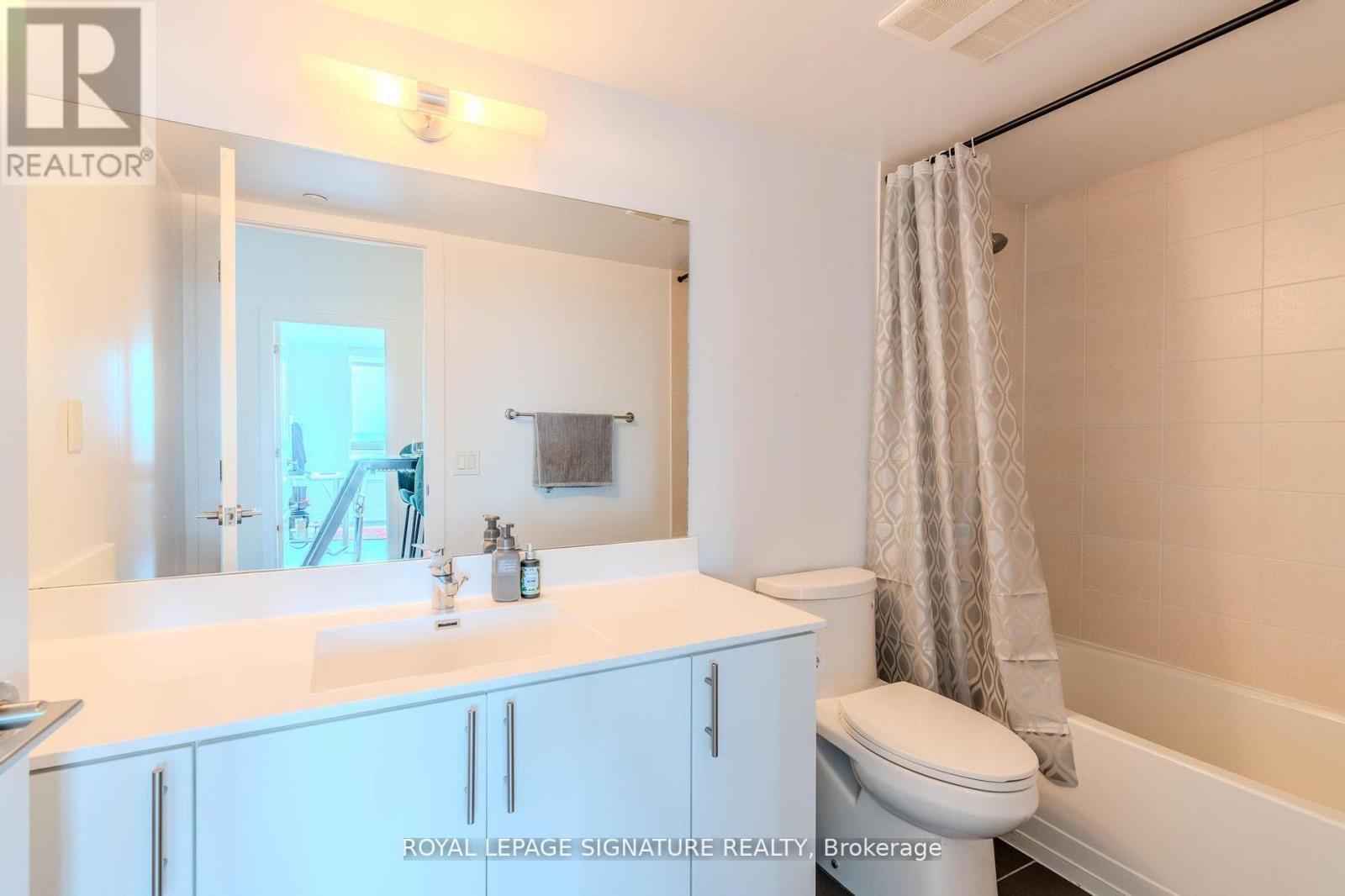 Ph206 - 1215 Bayly Street, Pickering, Ontario L1W 0B4 - Photo 16 - E13661426