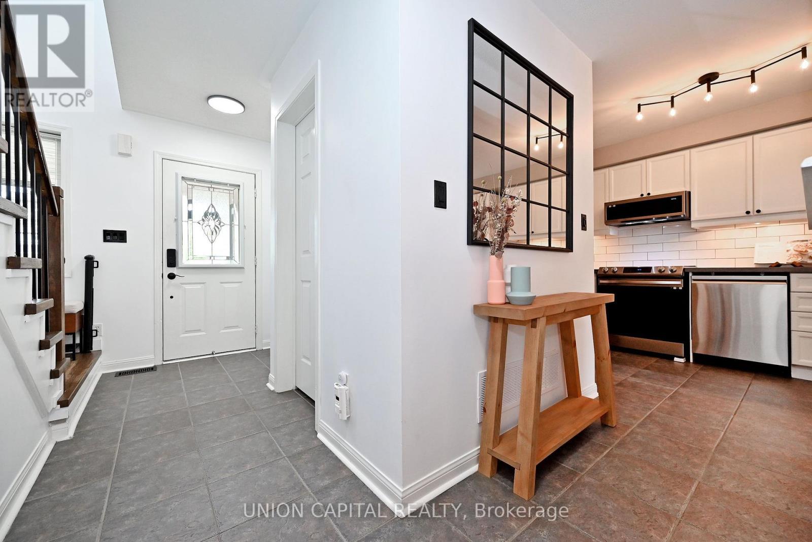 32 Regatta Crescent, Whitby, Ontario L1N 9V2 - Photo 27 - E13661456