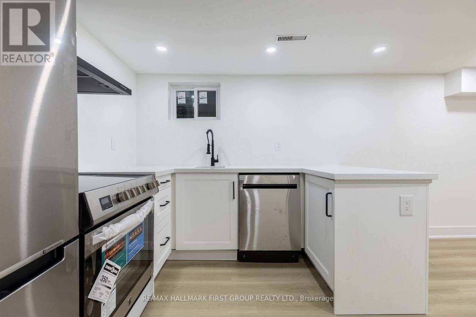 75 - 270 Timberbank Boulevard, Toronto, Ontario  M1W 2M1 - Photo 19 - E13661508