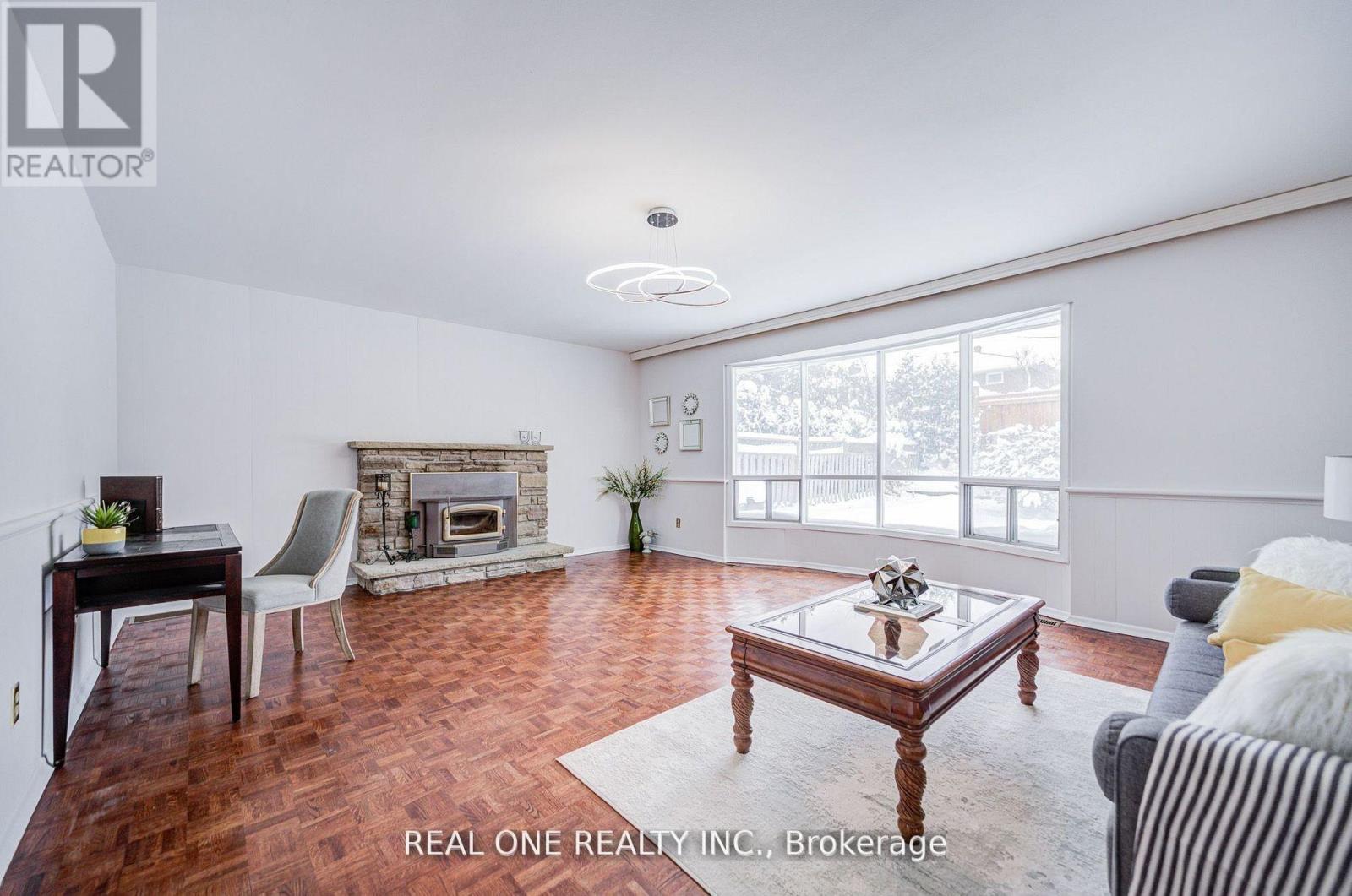 22 Kenmanor Boulevard, Toronto, Ontario  M1W 1R7 - Photo 34 - E13661522