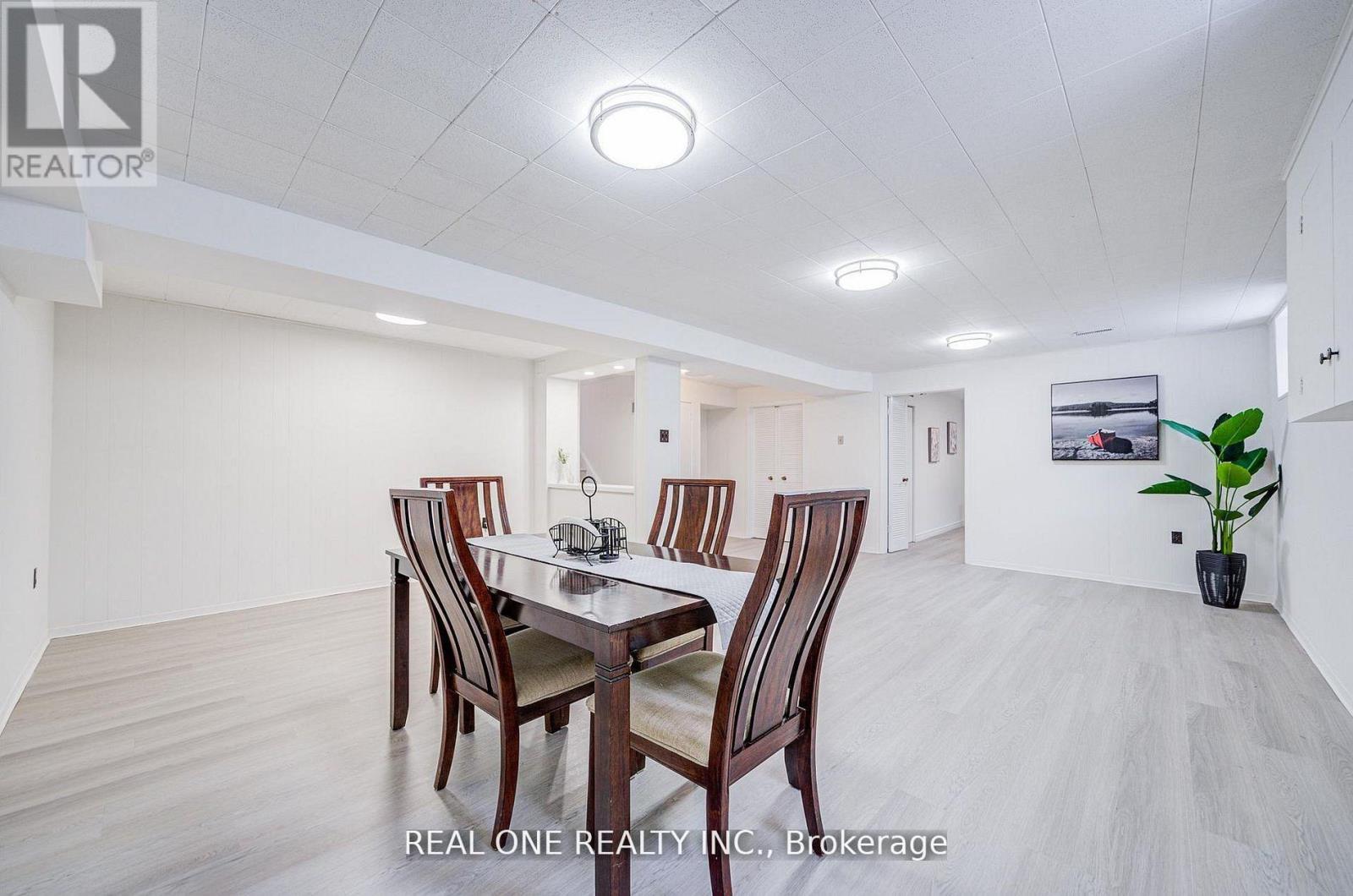 22 Kenmanor Boulevard, Toronto, Ontario  M1W 1R7 - Photo 43 - E13661522